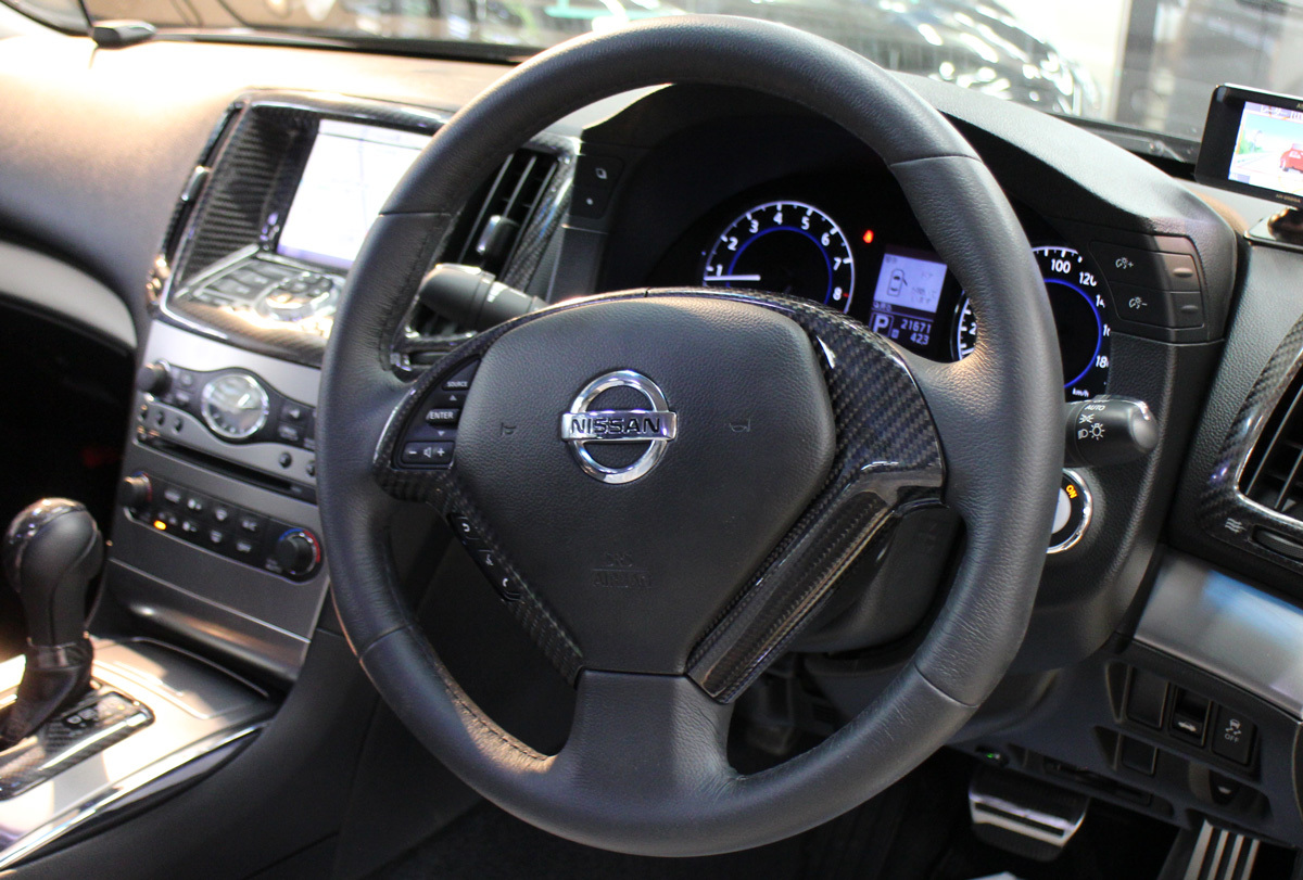 V36スカイラインセダンにパドルシフトをinstall！ | アクセス