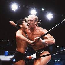 衝撃のKO劇や暴動…アントニオ猪木vsハルク・ホーガン戦の謎 | 伊賀