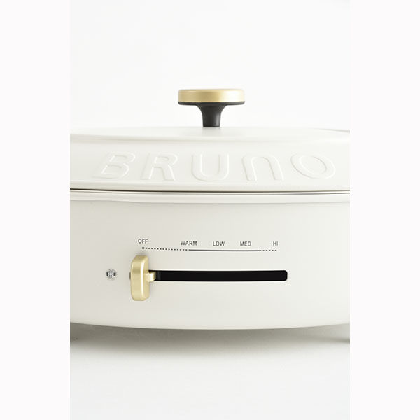 BRUNO オーバルホットプレート(ホワイト) BOE053-WH 1個 - アスクル