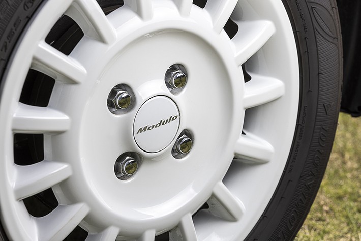 ドレスアップはもちろん、走りにも効く「モデューロ」のアルミホイール