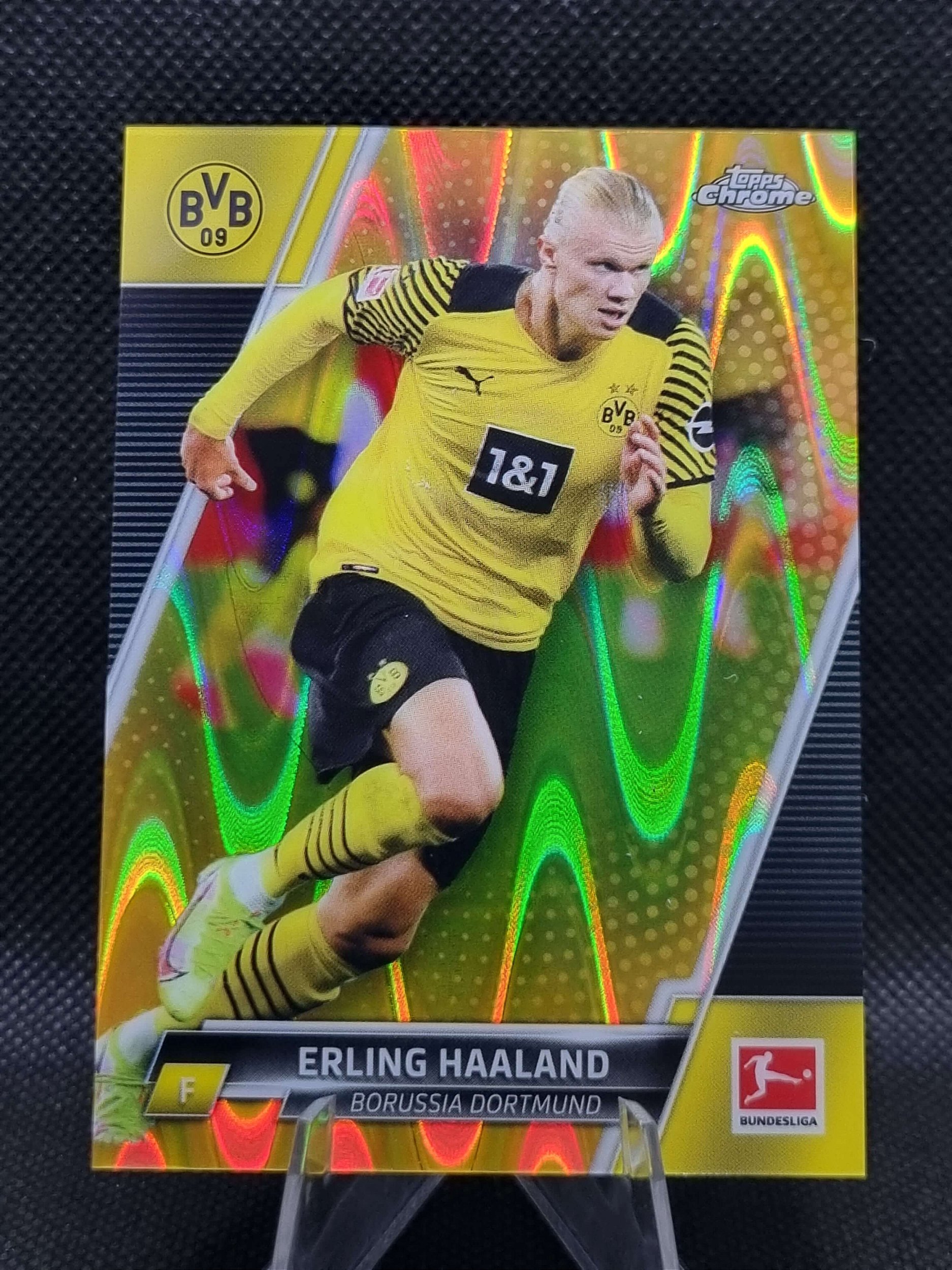 アーリング ハーランド Topps Chrome Gold Ray Wave