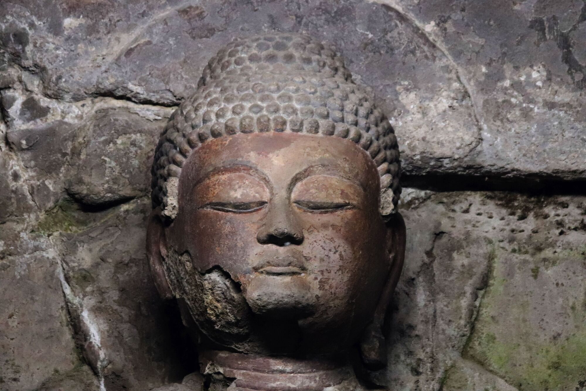 Motomachi Stone Buddha - GaijinPot Travel