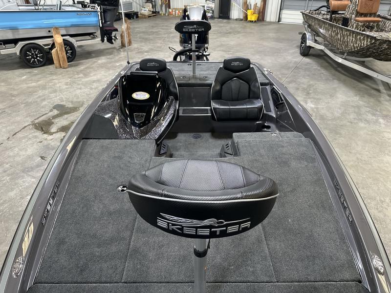 2026 Skeeter ZX150 | Marshall's Marine