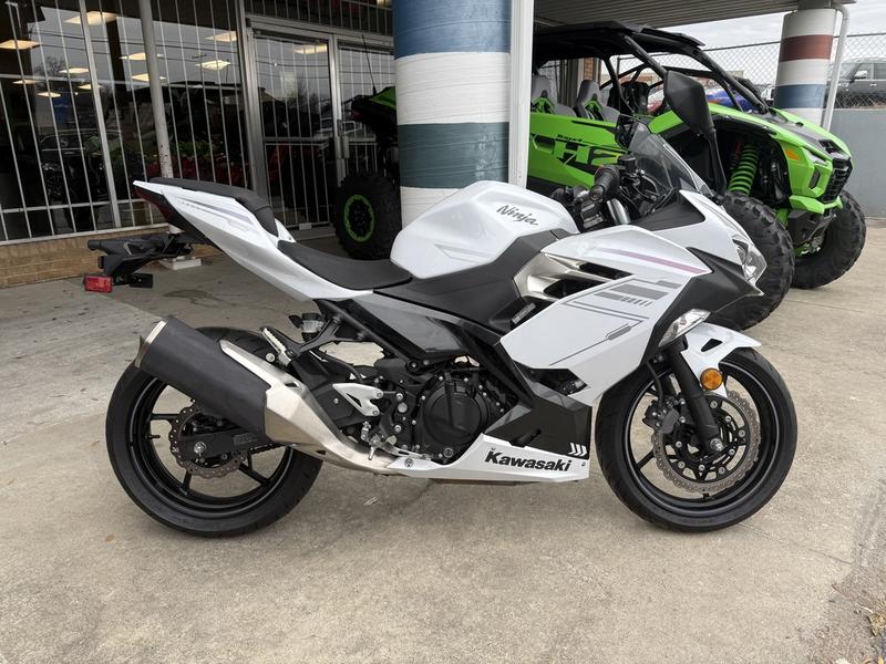 Used 2023 Kawasaki Ninja 400 ABS Motorcycle For Sale In Greenville