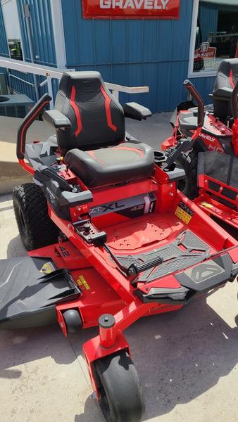 2025 Gravely ZT XL 42 Kawasaki® FR651V | Whipps Sales and Service