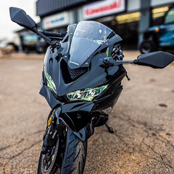 2025 Kawasaki NINJA® ZX™-4R ABS | Young Powersports Idaho