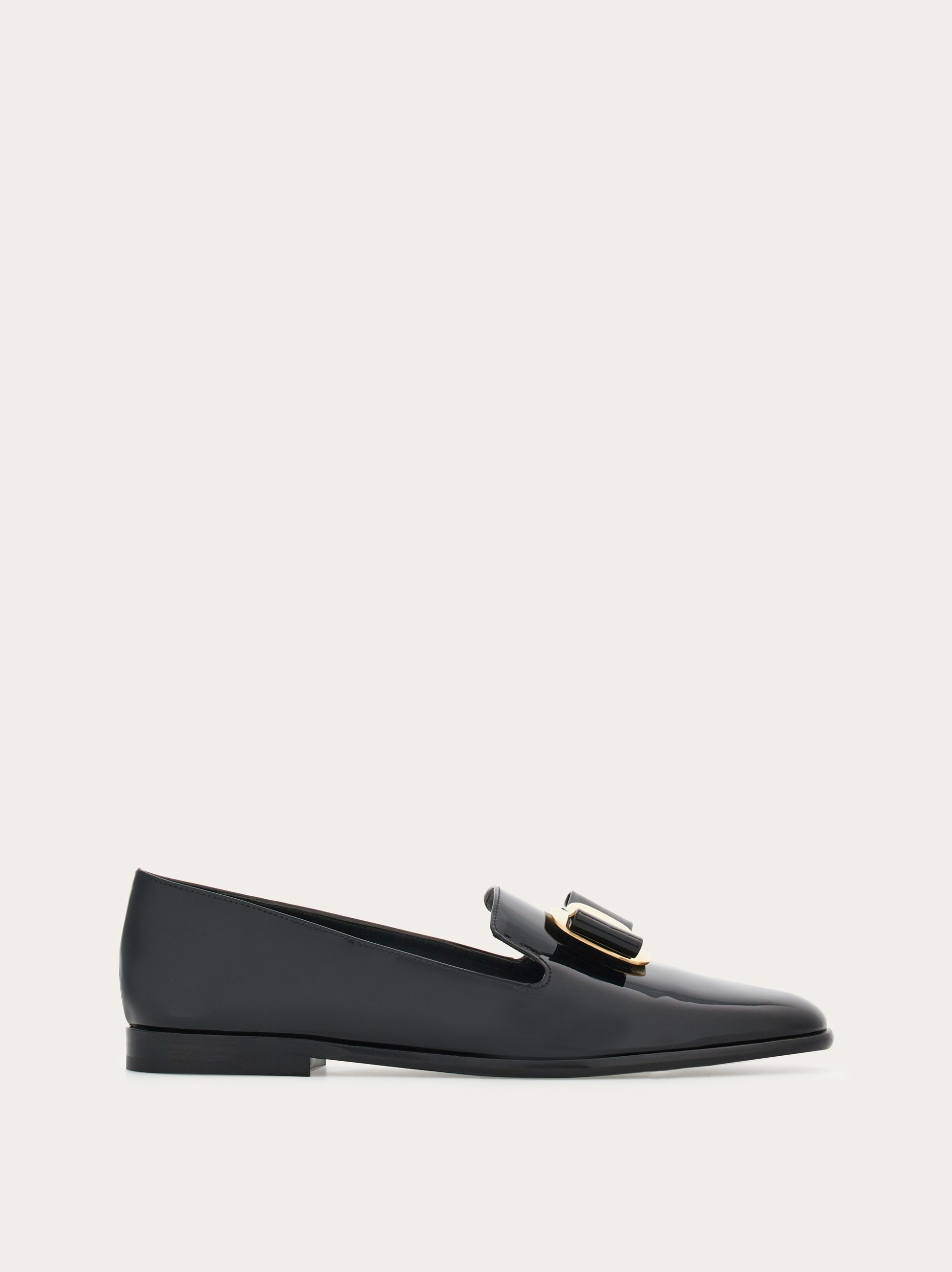 New Vara plate loafer - Women | Ferragamo