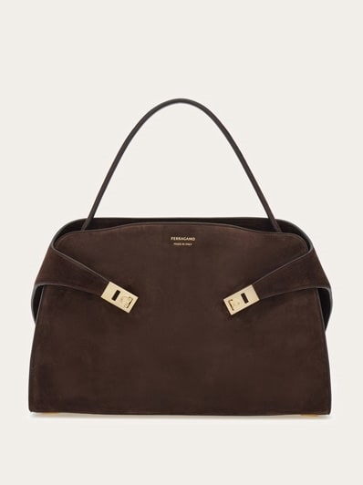 Hug soft shoulder bag (L) - Women | Ferragamo