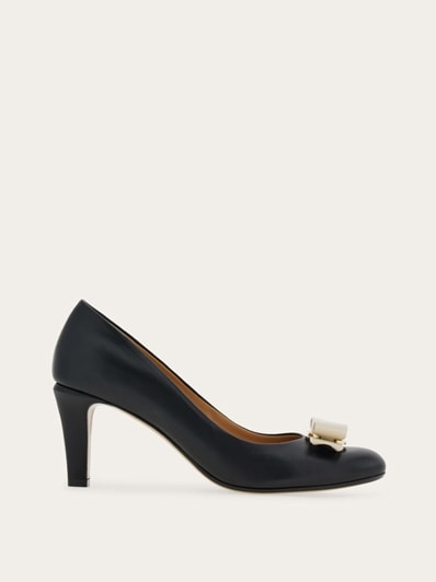 ヴァラ リボン パンプス - ウィメンズ | Ferragamo