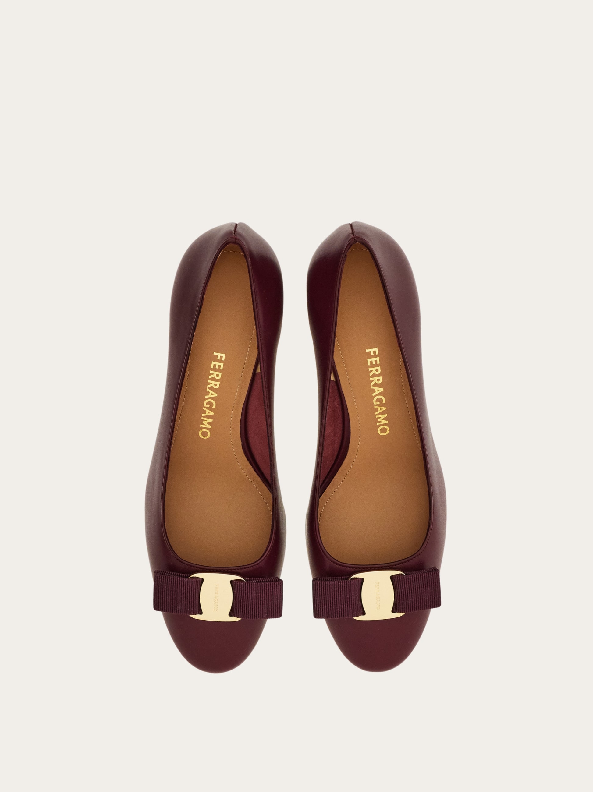 Vara bow block heel pump - Women | Ferragamo