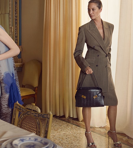 フェラガモ | 公式オンラインストア