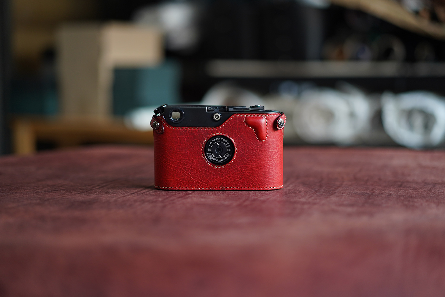 Leica M2, M3, M4, M6, M7, MP + Leica Vit half case : LEICA CASES