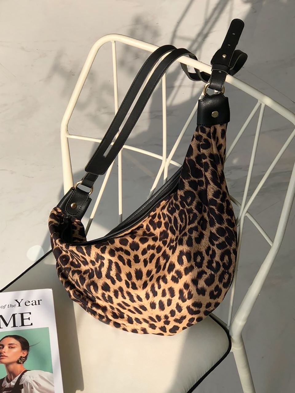 レオパードヒョウ柄ジッパービックショルダーバック | ファッション