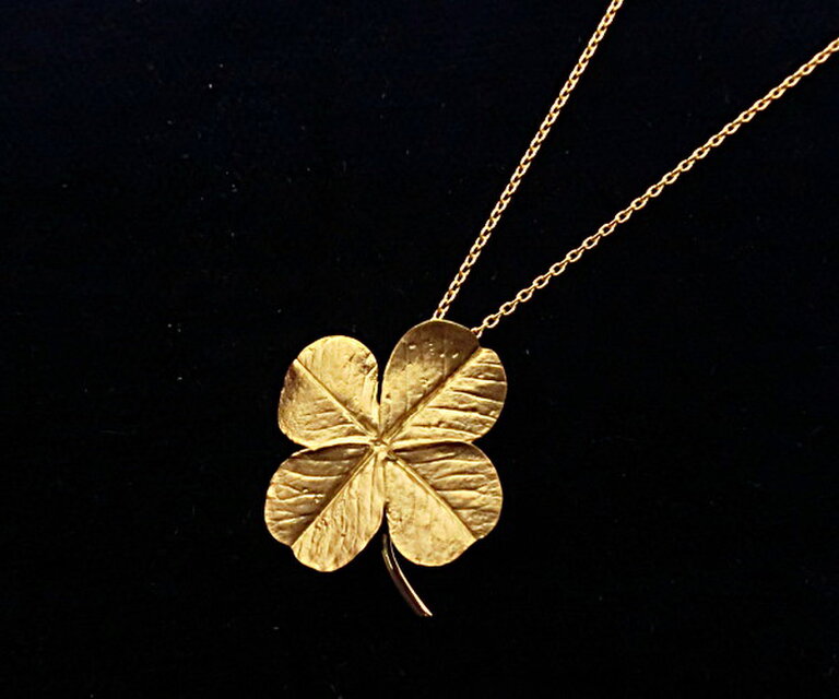 18金製【本物の4つ葉のクローバーペンダント】◎日本製 | iichi 日々