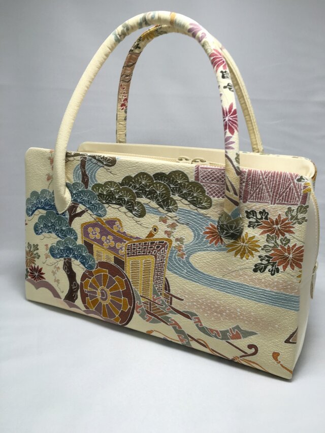 手描き友禅☆御所解の利休バッグ | iichi 日々の暮らしを心地よくする