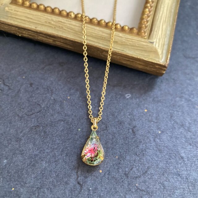 西ドイツ製ヴィンテージガラス、アイリスガラス1粒のシンプルなプチ