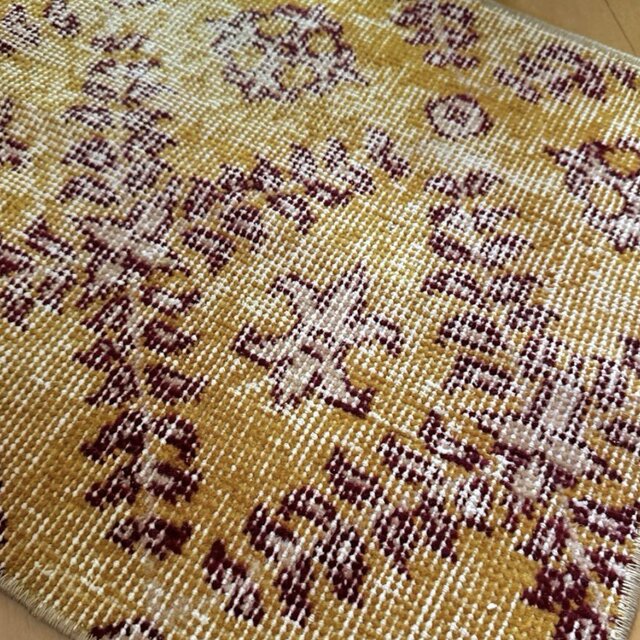 41.5×83マスタードイエロー×エンジ トルコヴィンテージラグ 41.5×83