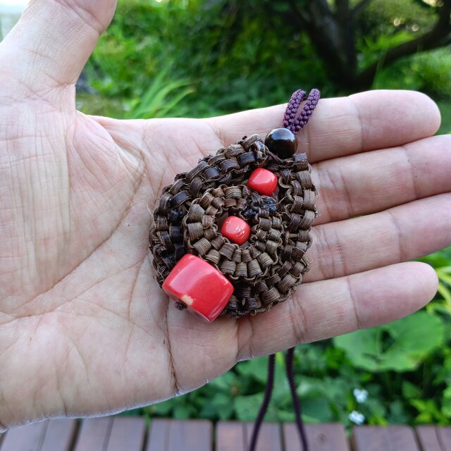 山葡萄の皮石畳編みペンダントセット 山葡萄の皮石畳編みペンダント