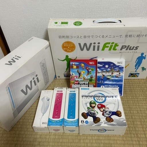 最高 任天堂Wii本体にリモコン2本とソフト4本付マリオカート、スーパー