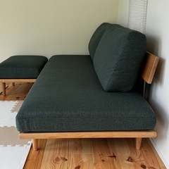 極美品】 UNICO ZIZZI(ジッジ) ソファ & オットマン グリーン