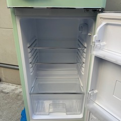114⭐️2022年製美品☆レトロ風 冷蔵庫 ライトグリーン 一人暮らし