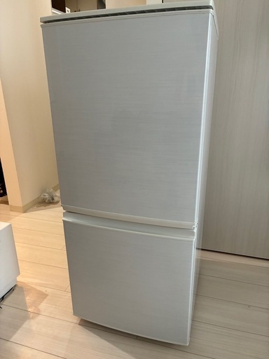 中古SHARP 137L 冷蔵庫【SJ-UY14-W】 どっちもドア SHARP シャープ