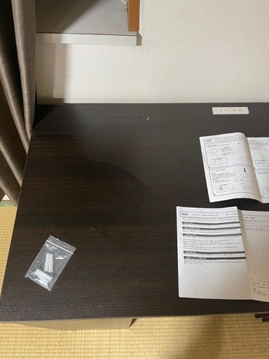 ニトリデスク袖付き(N クーパー 120 DBR) (半澤勲) 南柏のテーブル