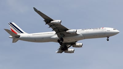 F-GLZI - Airbus A340-311 [0084] - Flightradar24