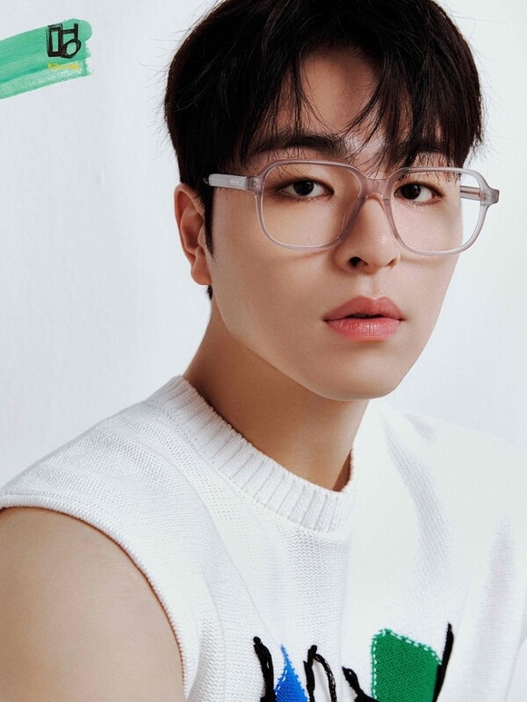 iKON ジュネ、1stソロミニアルバム「BRUISE」コンセプトフォトを公開