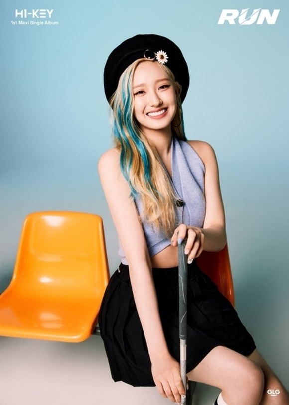 H1-KEY、新メンバーのフィソを公開…個人コンセプトフォトで魅力