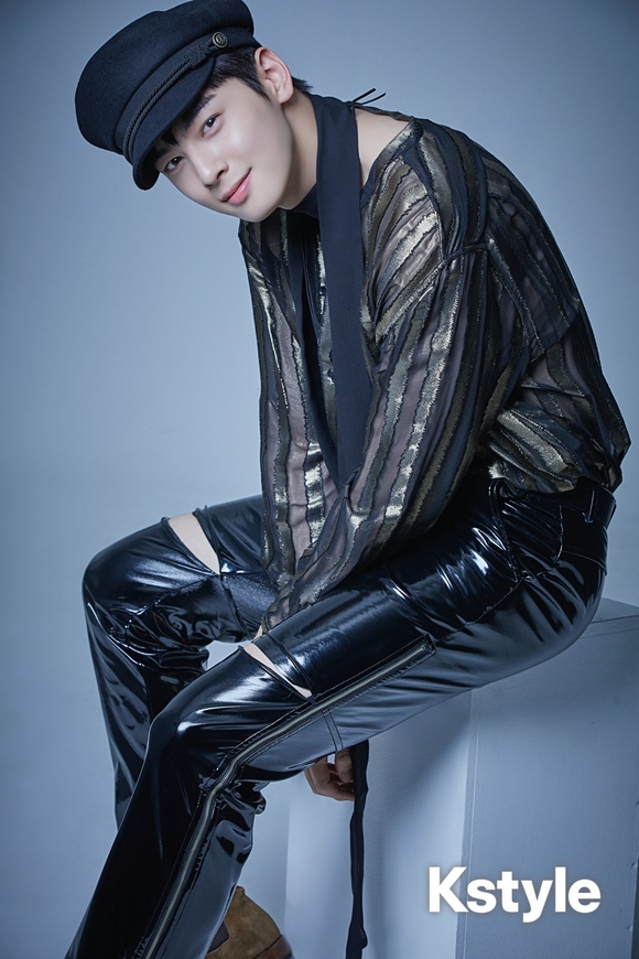 ASTRO、6年間を共に歩んだメンバーへ…ミニアルバム「SWITCH ON」に込め