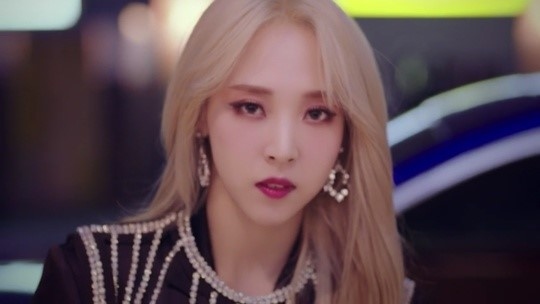 MAMAMOO ムンビョル＆ソラ、ニューアルバム「White Wind」個人フィルム