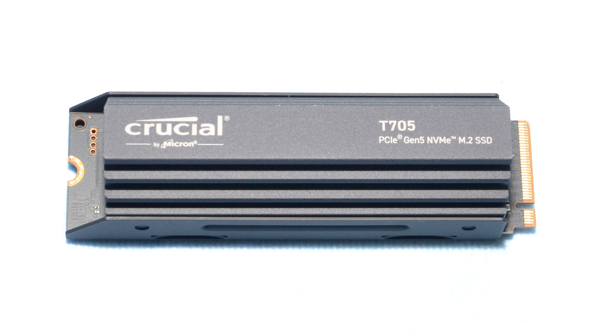 Crucial T705 2TB SSD Review: The Fastest SSD on The Planet | Tom's