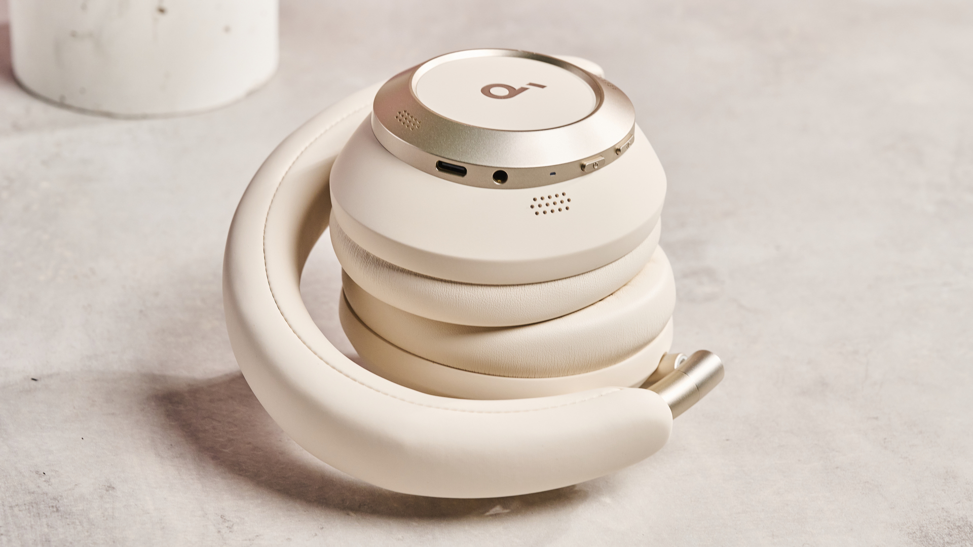 Anker Soundcore Space One Pro シャンパンゴールド Anker 「soundcore