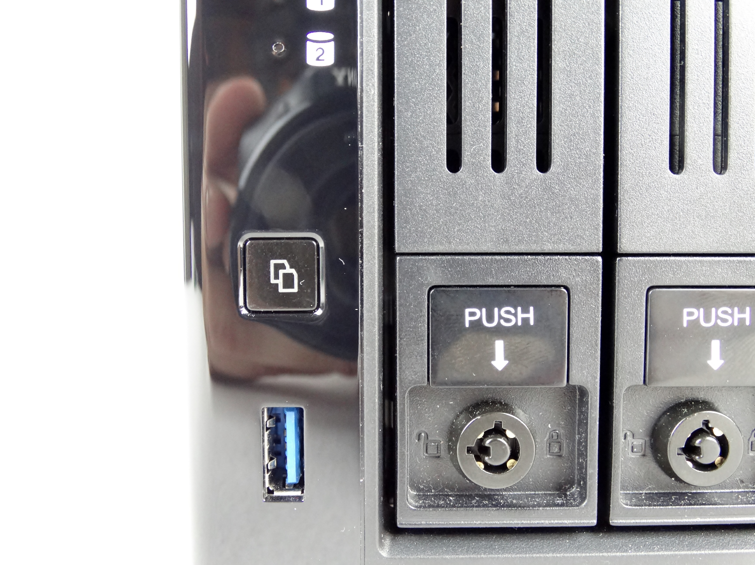 Synology DS216j And DS216+