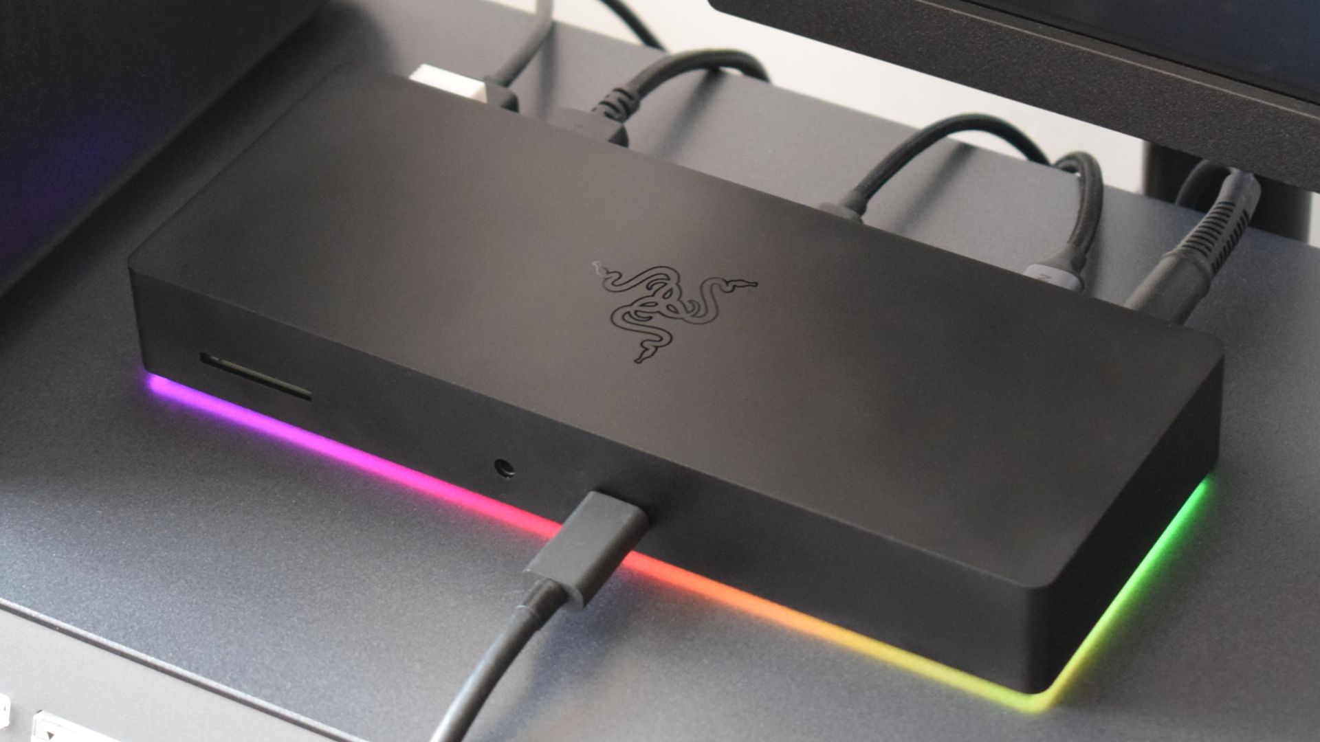 Razer Thunderbolt 4 Dock Chroma review: Color me impressed