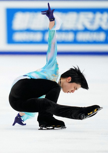 スケートじゃないと全ての感情を出し切れない」 どん底から勝利、羽生