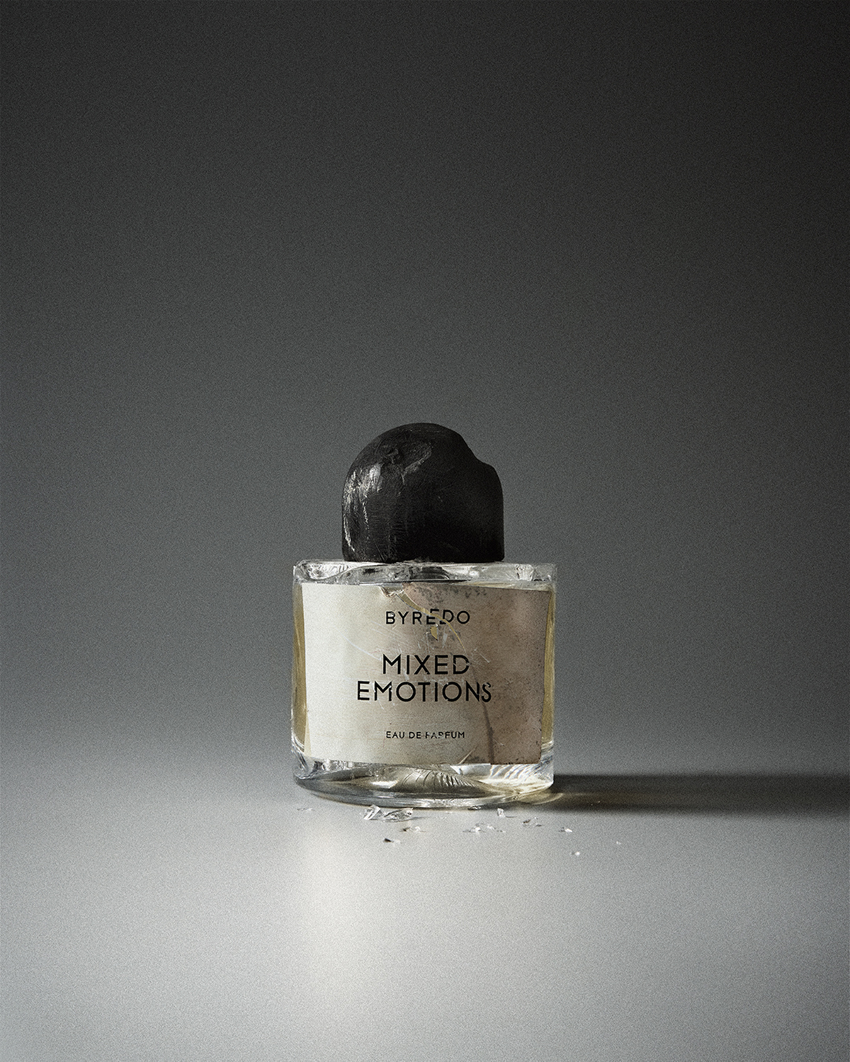 BYREDOによるジェンダーフリーの新しいオードパルファン『Mixed Emotions』