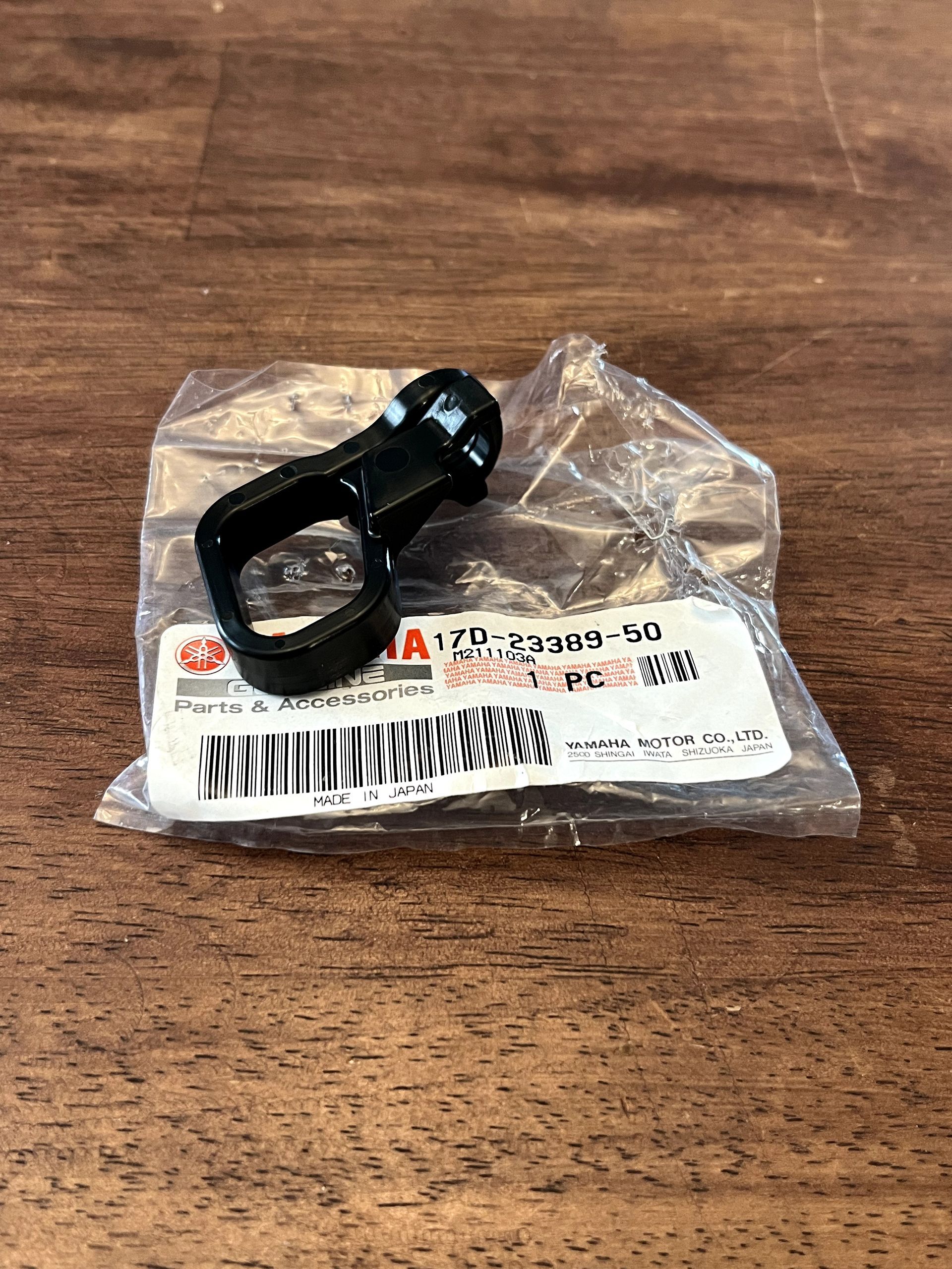 NEW YAMAHA OEM FRONT BRAKE CABLE HOSE GUIDE - YZ250F YZ450F FX