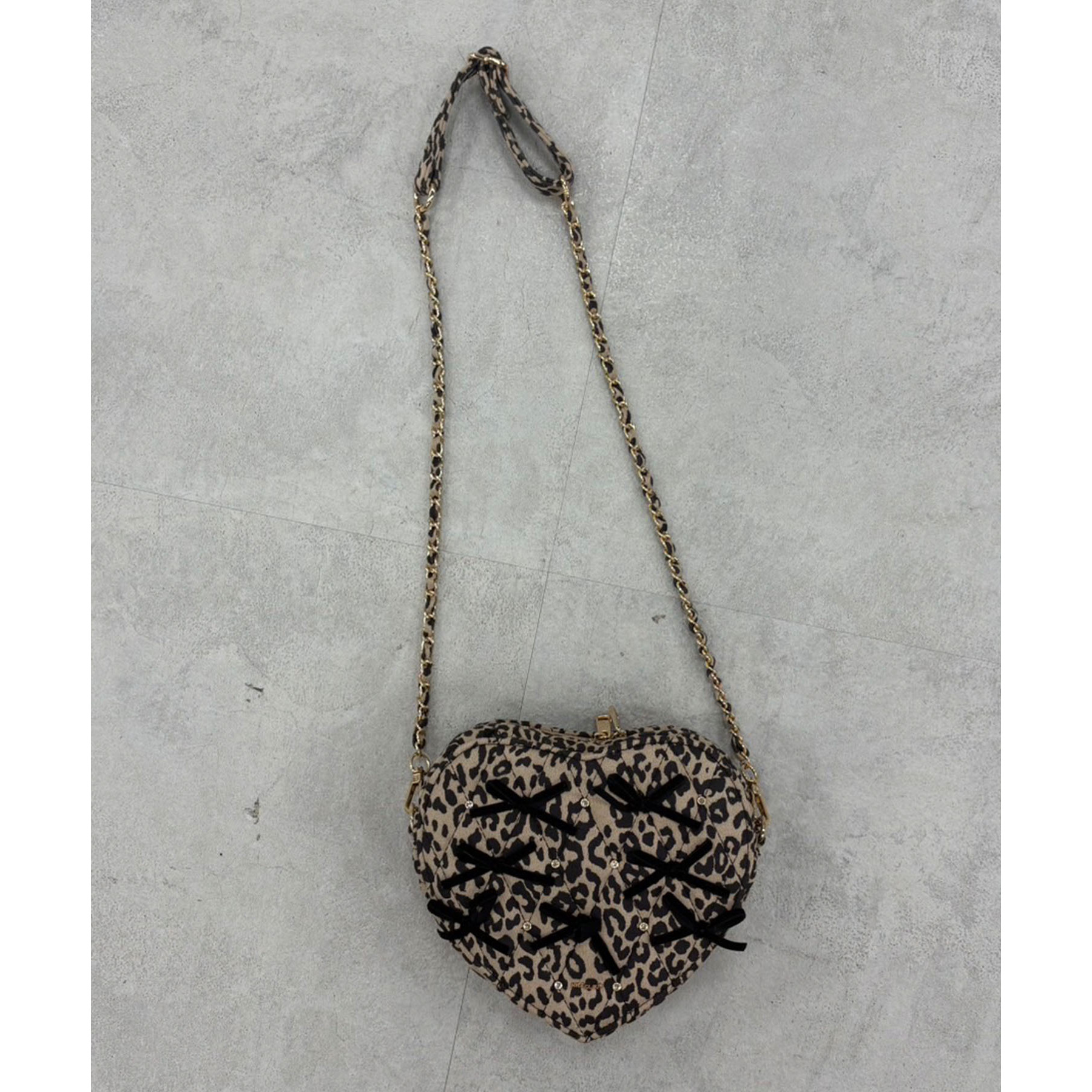 ブラックハート柄デニム♡刺繍のショルダーバッグ♡リボンとバンダナの