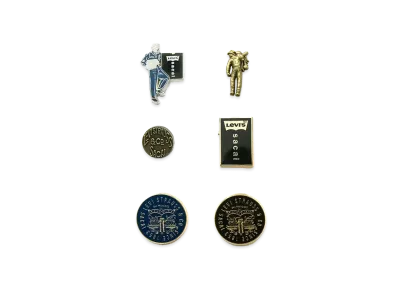 sacai x LEVI'S Pins (Set of 6) 