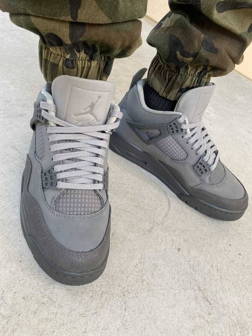 Nike Air Jordan 4の新色 