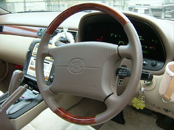 TOYOTA純正（改） ハンドル=木目調仕様 のパーツレビュー | ソアラ