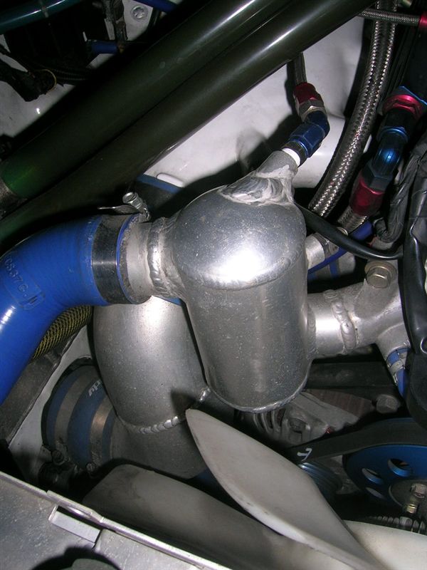 Apexi GTリザーバータンク のパーツレビュー | スカイラインGT‐R(た