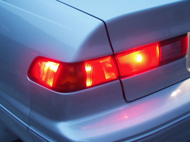 USトヨタ純正 テールランプ（サイドマーカー内蔵） のパーツレビュー