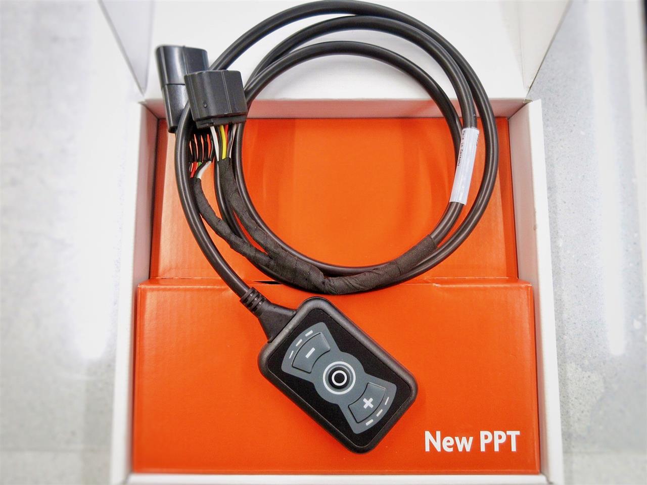 体感度合いが高いので売れてます！” 当店で人気のスロットル