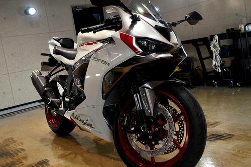 カワサキ・ZX-6R（2024年・新車）」の施工事例（カーコーティング