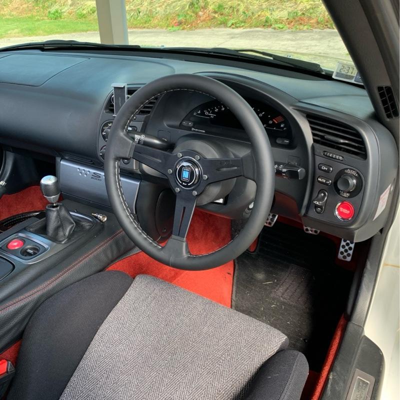 NARDI CLASSIC LEATHER ブラックレザー＆ブラックスポーク のパーツ