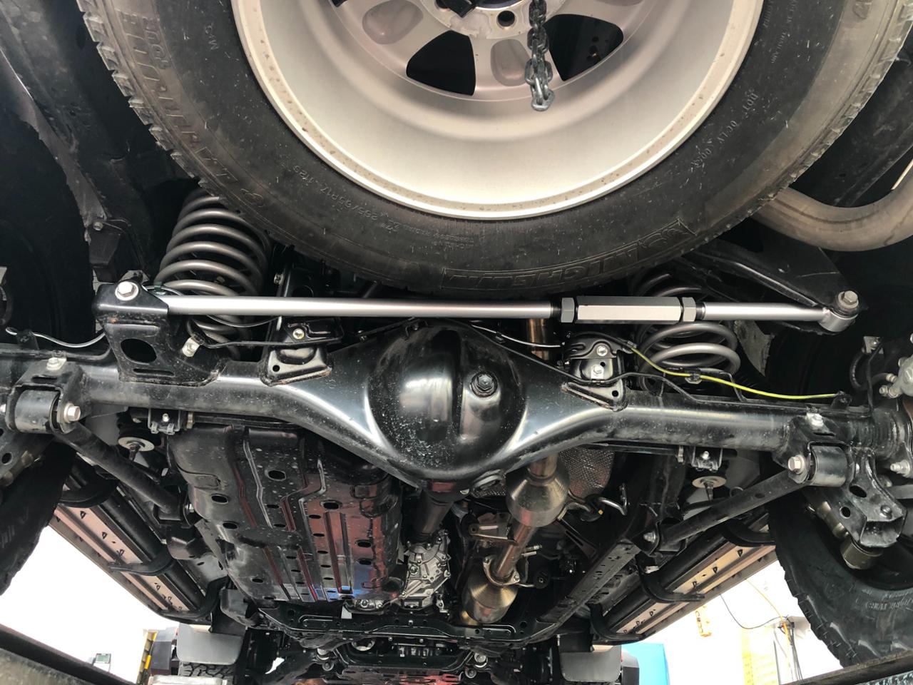 JAOS BATTLEZ ラテラルロッドリヤ のパーツレビュー