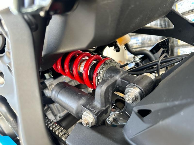 カワサキ(純正) ZX-10R純正リアサス のパーツレビュー | Ninja ZX-4R